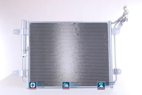 Радіатор кондиціонера First Fit NISSENS 940138