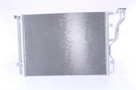 Конденсер кондиціонера NISSENS 940245