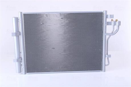 Радіатор кондиціонера NISSENS 940592