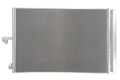 Радіатор кондиціонера First Fit NISSENS 940780