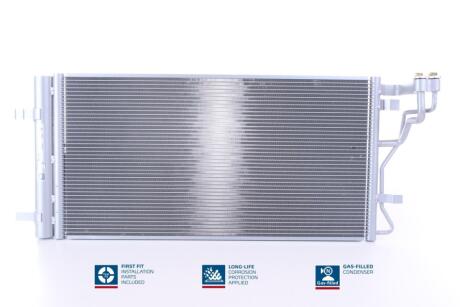 Радіатор кондиціонера First Fit NISSENS 940831