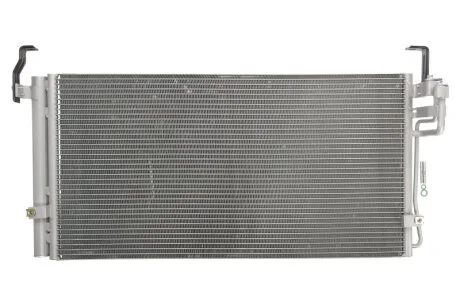 HYUNDAI Радіатор кондиціонера (конденсатор) TRAJET 2.0 99- (710x347x17) NISSENS 94449