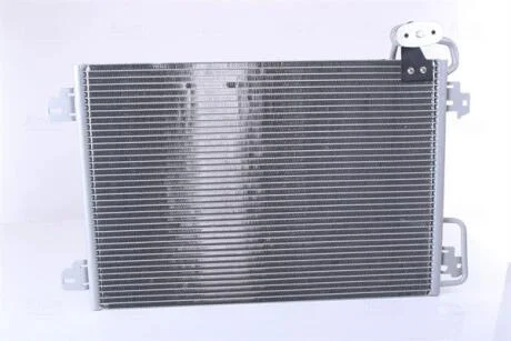 Конденсер кондиціонера NISSENS 94572