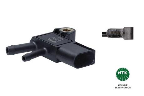 Датчик масової витрати повітря NTK 77290
