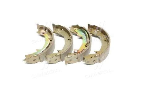 Комплект гальмівних колодок PARTS-MALL PLB023