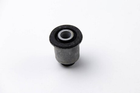 Фото сайлентблок RENAULT 8200242025 Сайлентблок RENAULT 8200242025