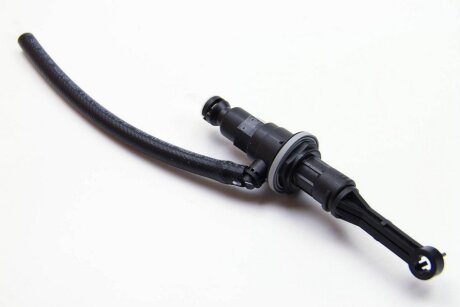 Циліндр зцепл. головний mast RENAULT 8200459153
