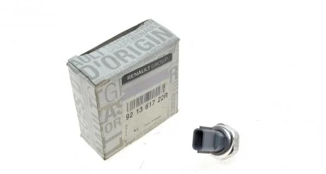 Оригінальні запчастини RENAULT 921361722R