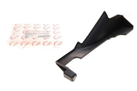 Планка радіатора ROTWEISS RW50063