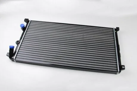 Радіатор THERMOTEC D7R011TT