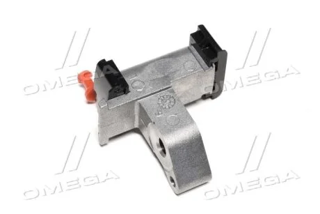 Натягувач TOYOTA 1356031010