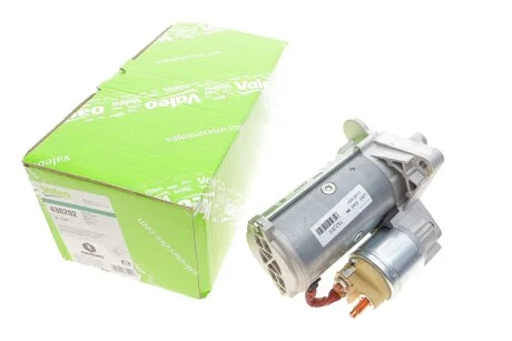 Стартер Opel/Nissan/Renault 12V 2,2kW VALEO 438202