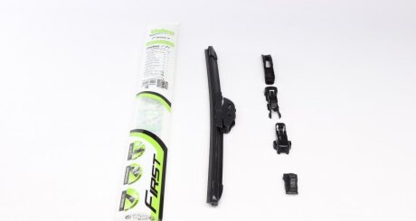 Безкаркасна щітка склоочисника First Multiconnection 350мм VALEO 575000