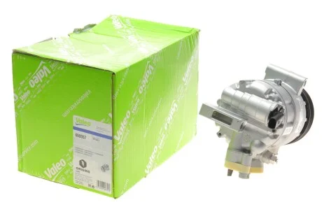 Компресор кондиціонера VALEO 699357