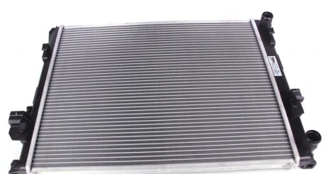 Радіатор охолодження двигуна VALEO 732853