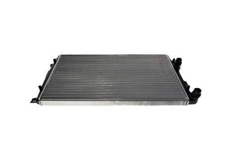 Радіатор охолодження двигуна VALEO 732872