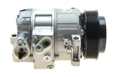 Компресор кондиціонера VALEO 813137
