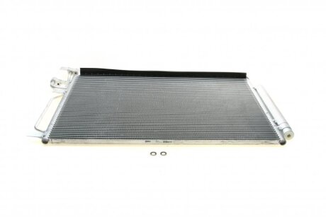 Радіатор кондиціонера VALEO 814166