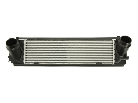 Радіатор наддуву VALEO 818260