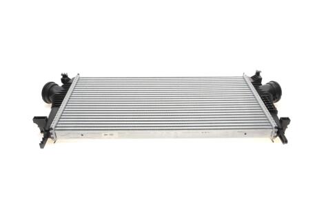 Радіатор (інтеркулер) охолодження повітря в системі наддуву VALEO 818603