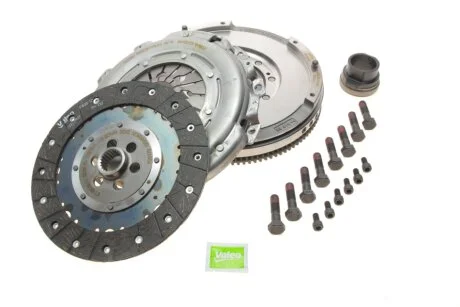 Маховик + Комплект зчеплення VALEO 837088