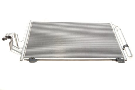 Радіатор кондиціонера VAN WEZEL 27005260