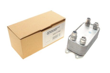 Радіатор оливи VAN WEZEL 30013702