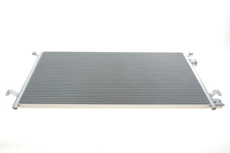 Радіатор кондиціонера VAN WEZEL 37005397