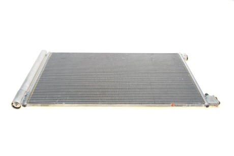 Радіатор кондиціонера VAN WEZEL 37005478