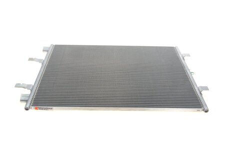 Радіатор кондиціонера VAN WEZEL 37005480