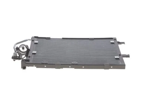 Радіатор кондиціонера VAN WEZEL 37015394