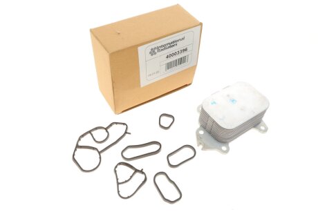 Радіатор оливи VAN WEZEL 40003396