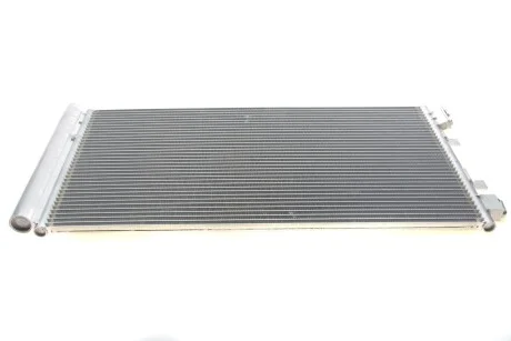Радіатор кондиціонера VAN WEZEL 43005483