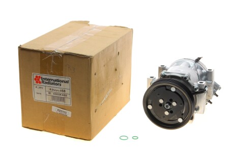 Компресор кондиціонера VAN WEZEL 4300K468