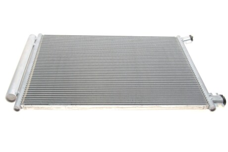 Радіатор кондиціонера VAN WEZEL 43015703
