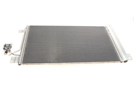 Радіатор кондиціонера VAN WEZEL 58005236