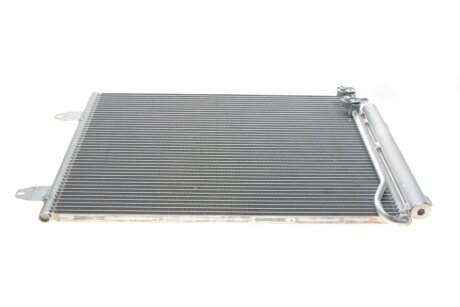 Радіатор кондиціонера VAN WEZEL 58005323