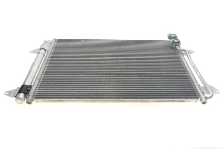 Радіатор кондиціонера VAN WEZEL 58005330