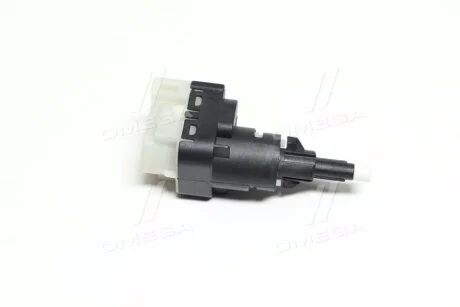 Датчик стоп-сигналу T5/Golf IV/Octavia (4 конт./чёрный) VERNET BS4625